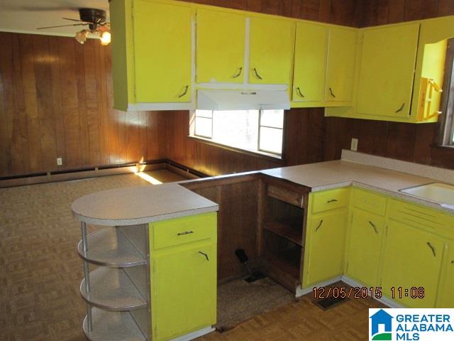474 Lamon Chapel Loop Jasper, AL 35503 - Photo 9 of 17