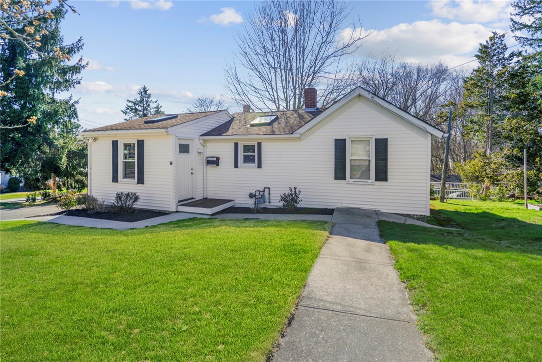 25 Spring Street Westerly, RI 02891 - Photo 2 of 20