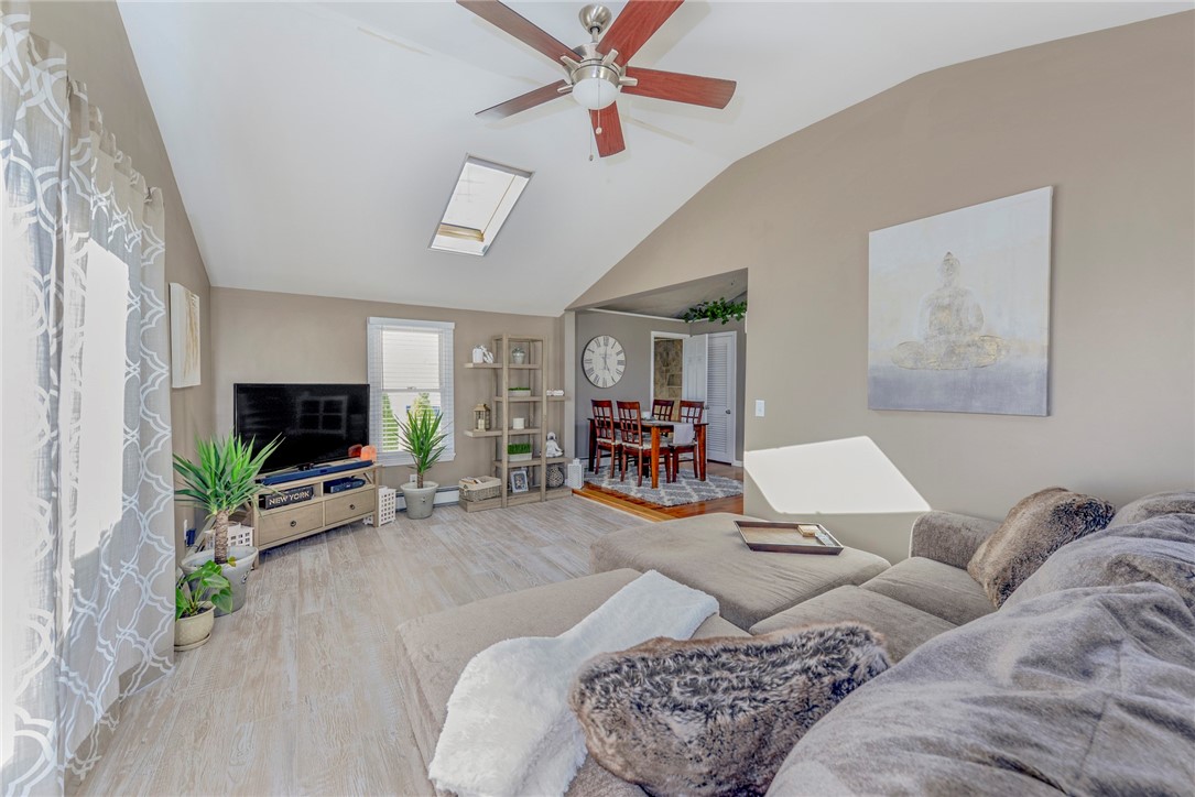25 Spring Street Westerly, RI 02891 - Photo 4 of 20