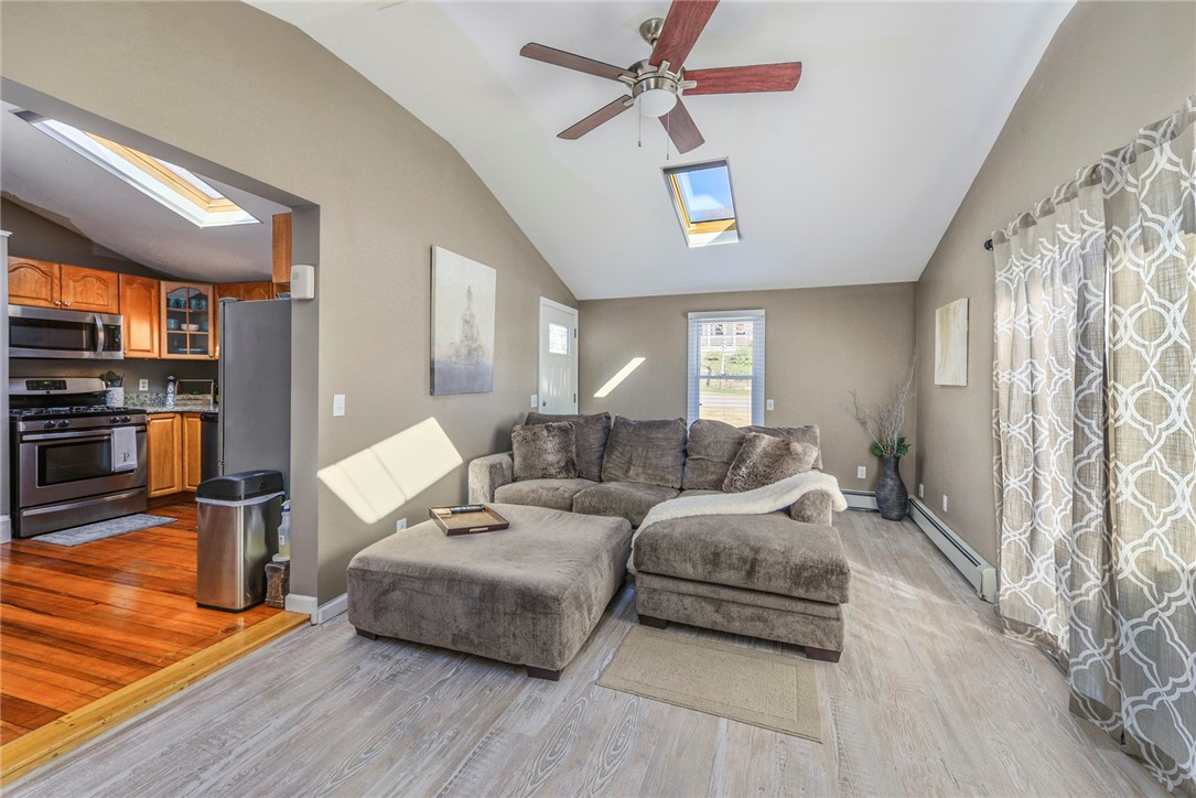 25 Spring Street Westerly, RI 02891 - Photo 5 of 20