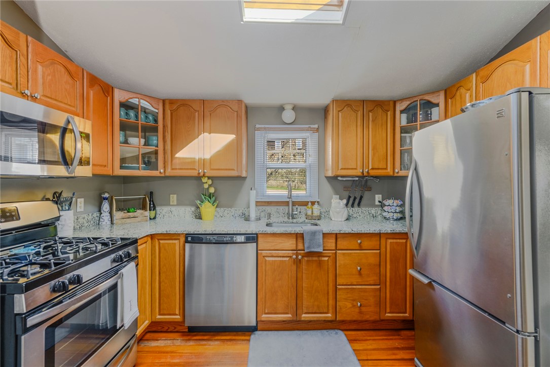 25 Spring Street Westerly, RI 02891 - Photo 9 of 20
