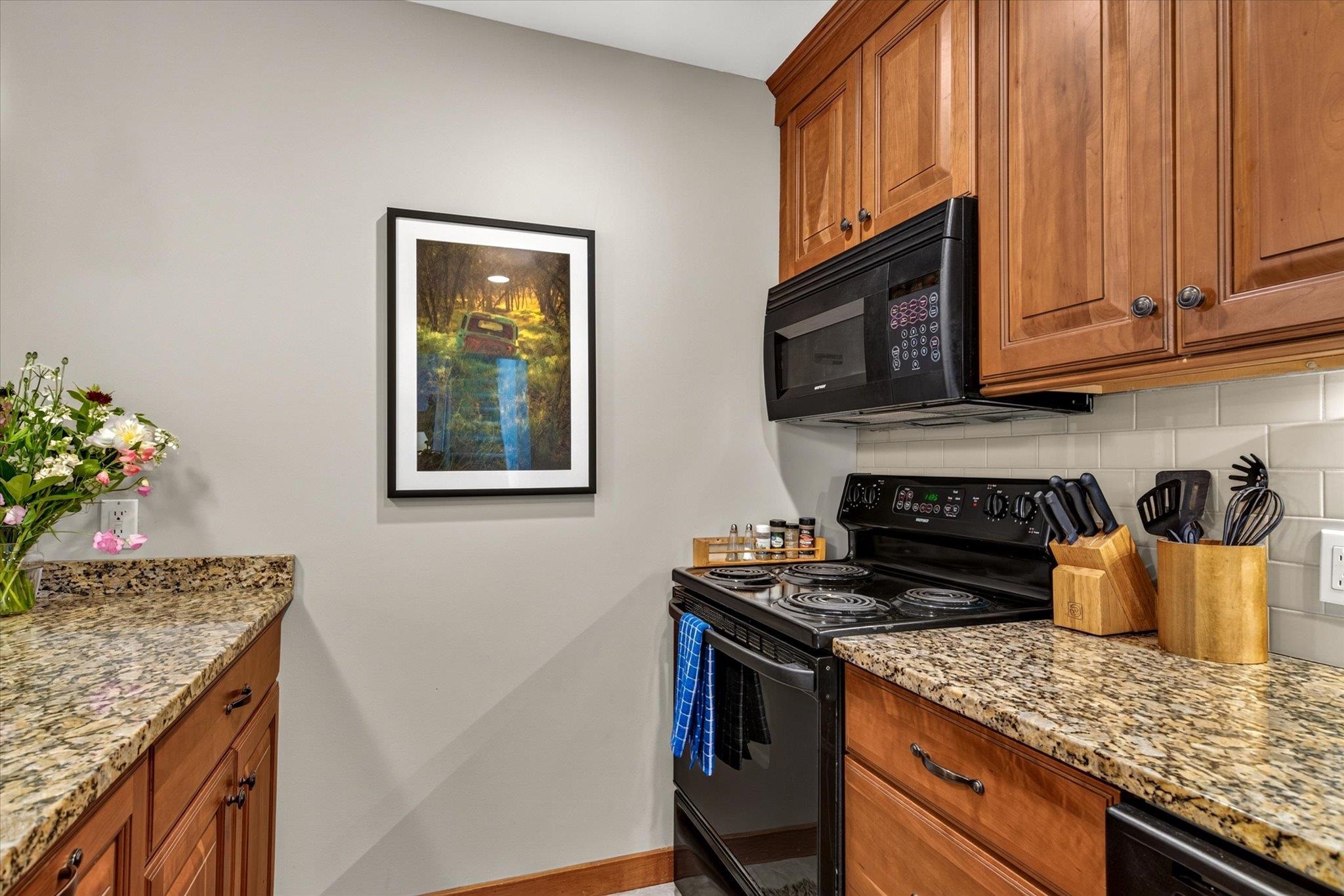 528 East Mountain Road, Unit #62 Killington, VT 05751 - Photo 31 of 56