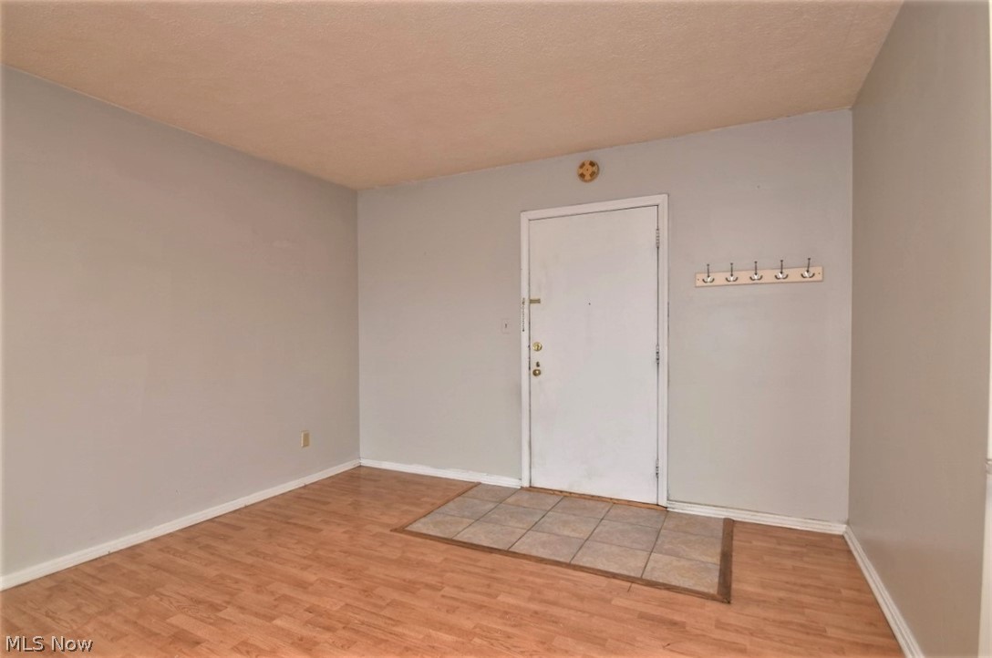 13833 Cedar Road, Unit 206 South Euclid, OH 44118 - Photo 2 of 13