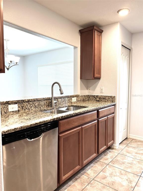 9741 Trumpet Vine Loop Trinity, FL 34655 - Photo 14 of 25