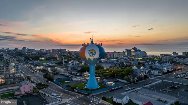 a picture of city view