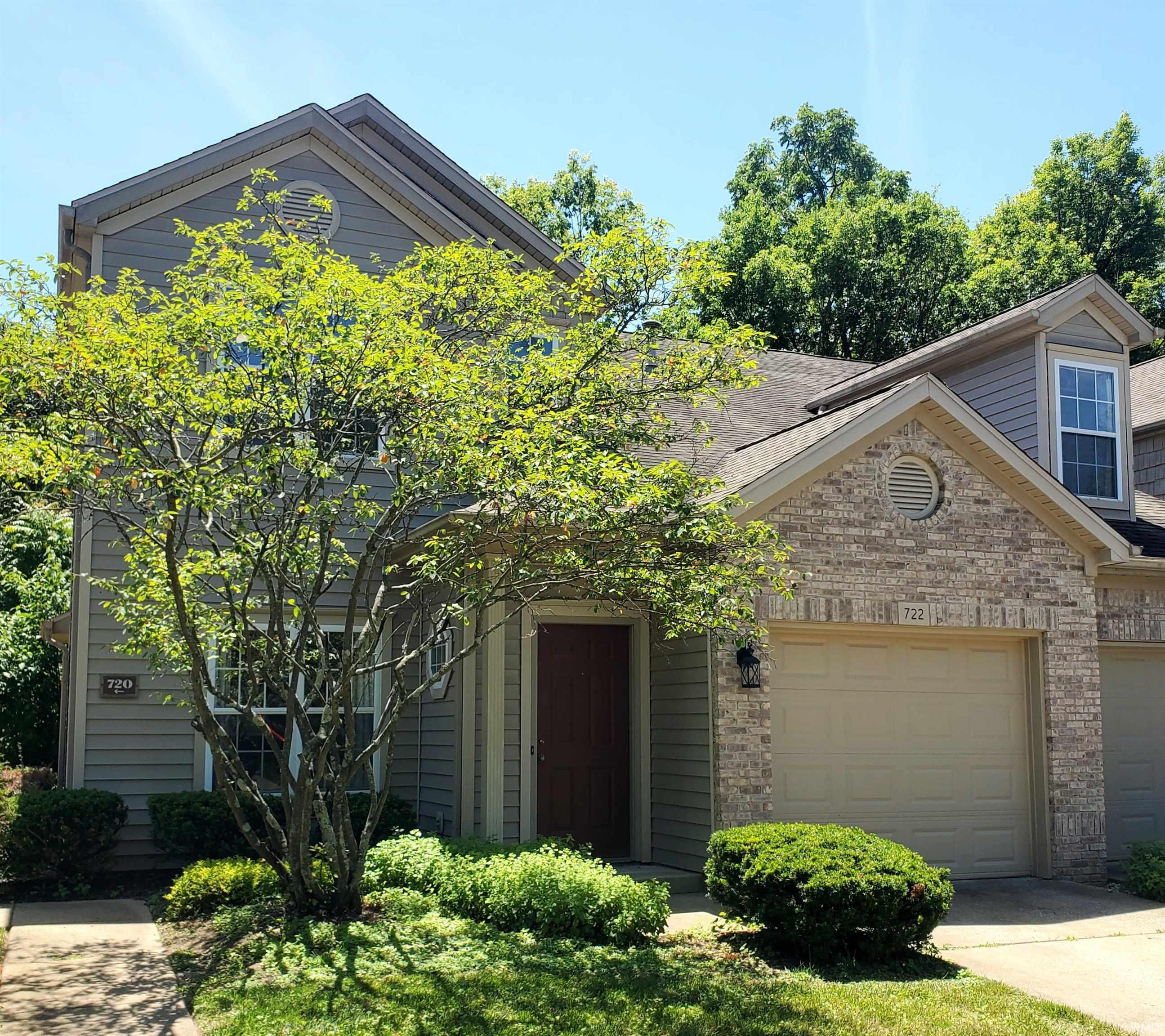 722 East Bayberry Ct  