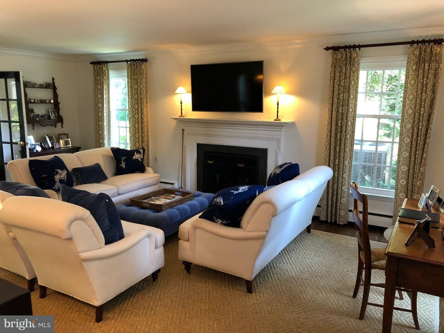 123 Ladderback Lane Devon, PA 19333 - Photo 12 of 25 Living Room