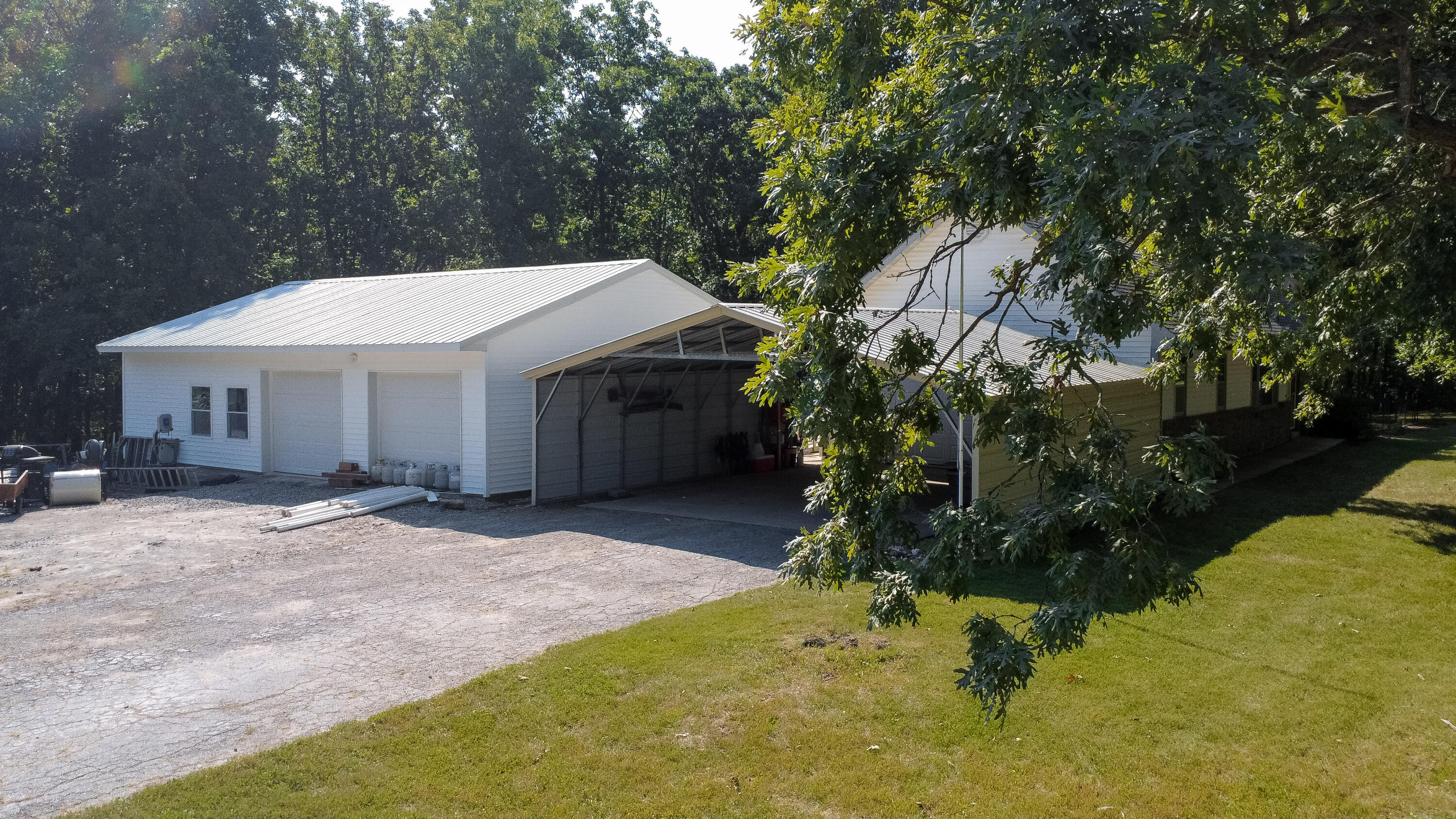 3900 East Graybill Road Sturgeon, MO 65284 - Photo 34 of 46 Gallery Image 34