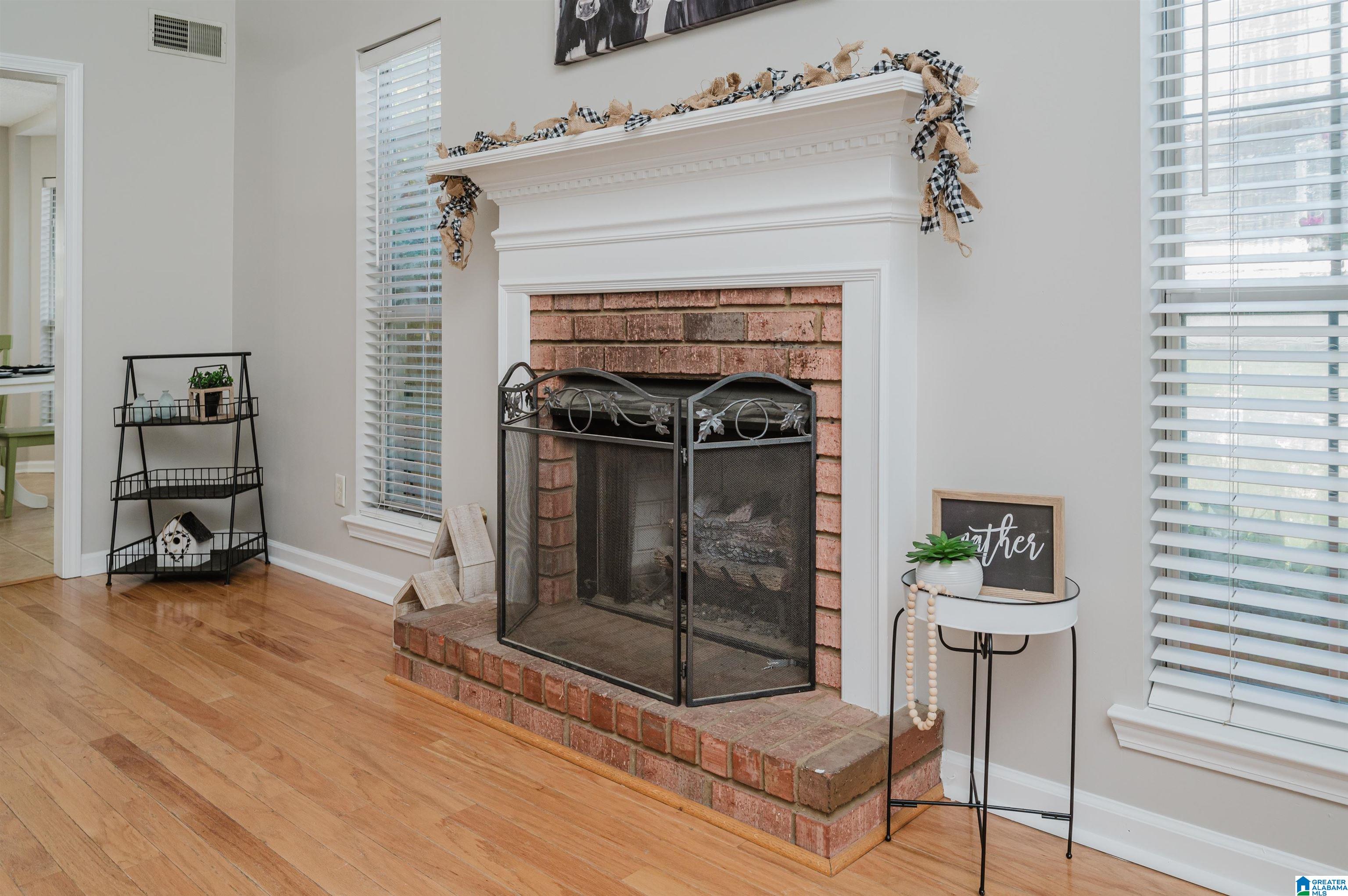 189 Stonecliff Circle Pelham, AL 35124 - Photo 7 of 32 Gallery Image 7