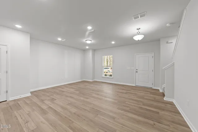 $2,100 | 264 Fosterton Cottage Way, Raleigh, NC 27603