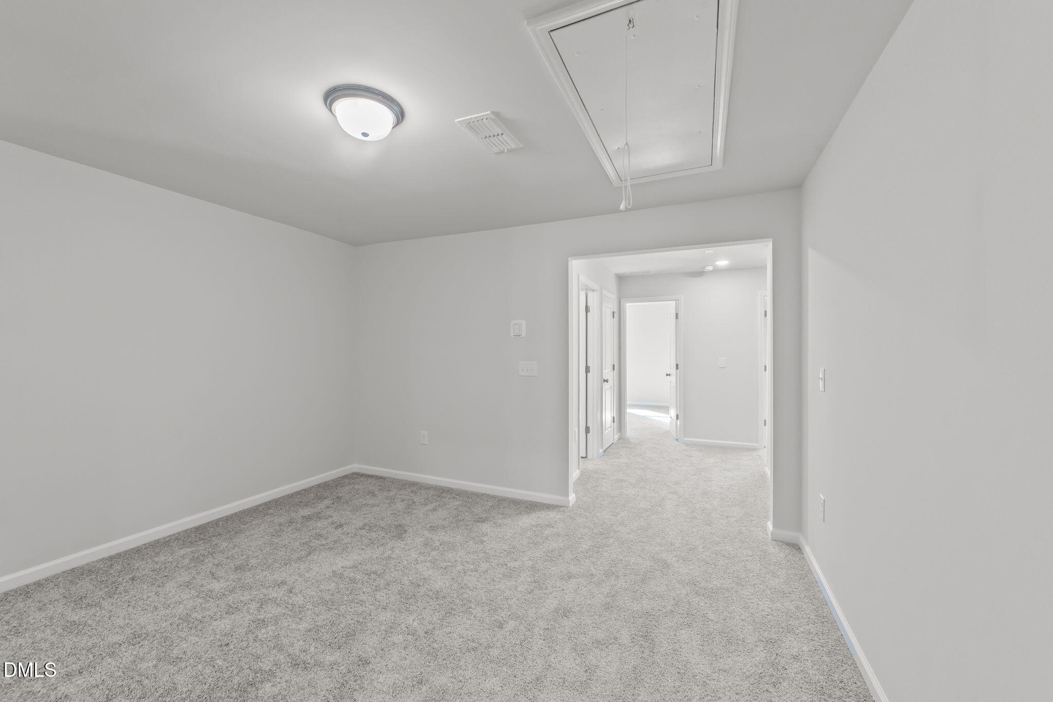 264 Fosterton Cottage Way Raleigh, NC 27603 - Photo 17 of 36 30-web-or-mls-VB4A7433