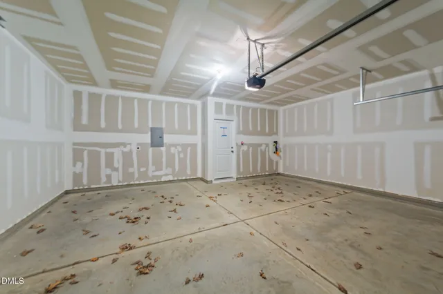 $2,100 | 264 Fosterton Cottage Way, Raleigh, NC 27603