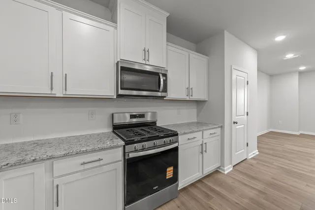 $2,100 | 264 Fosterton Cottage Way, Raleigh, NC 27603