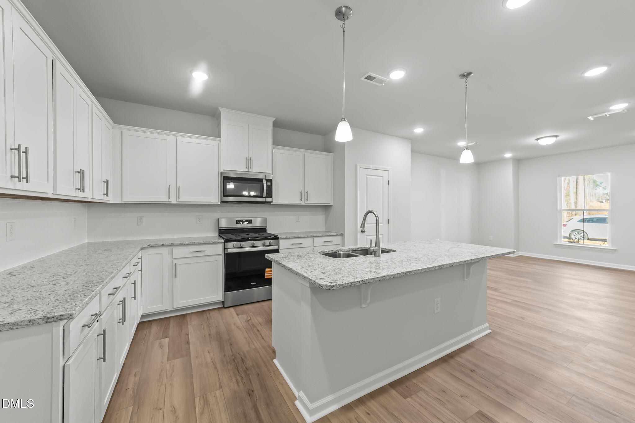 264 Fosterton Cottage Way Raleigh, NC 27603 - Photo 9 of 36 21-web-or-mls-VB4A7382