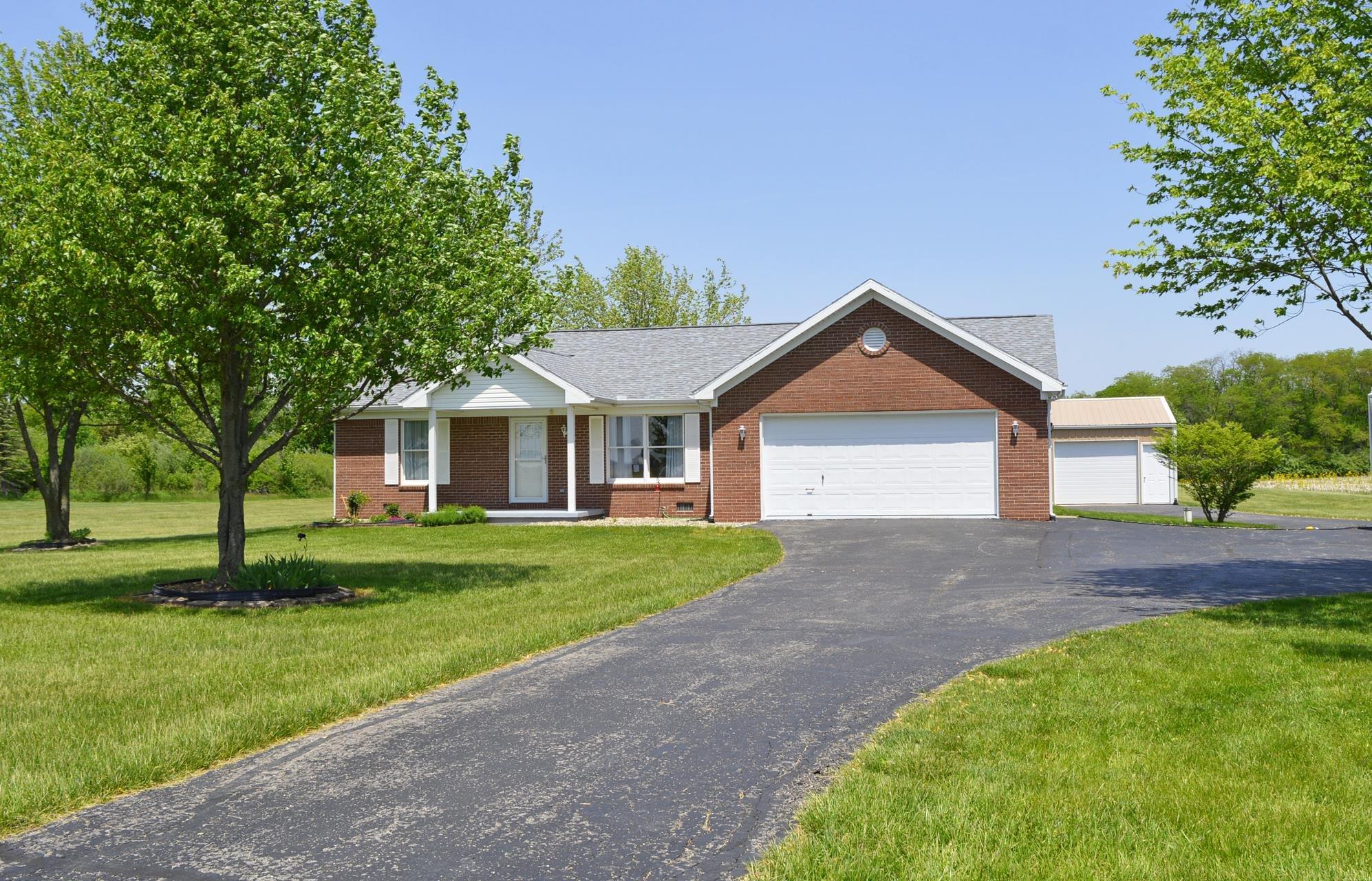 2758 West Harreld Road Marion, IN 46952 - Photo 1 of 28 Gallery Image 1