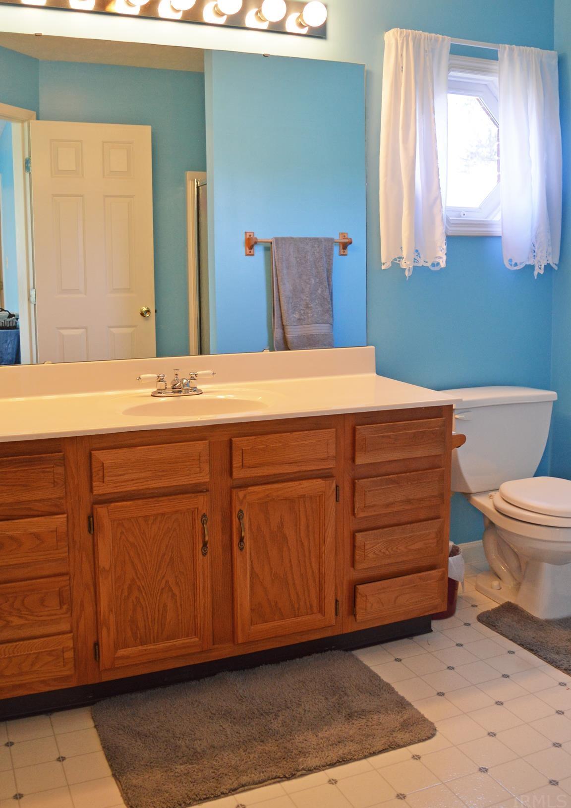 2758 West Harreld Road Marion, IN 46952 - Photo 14 of 28 Gallery Image 14