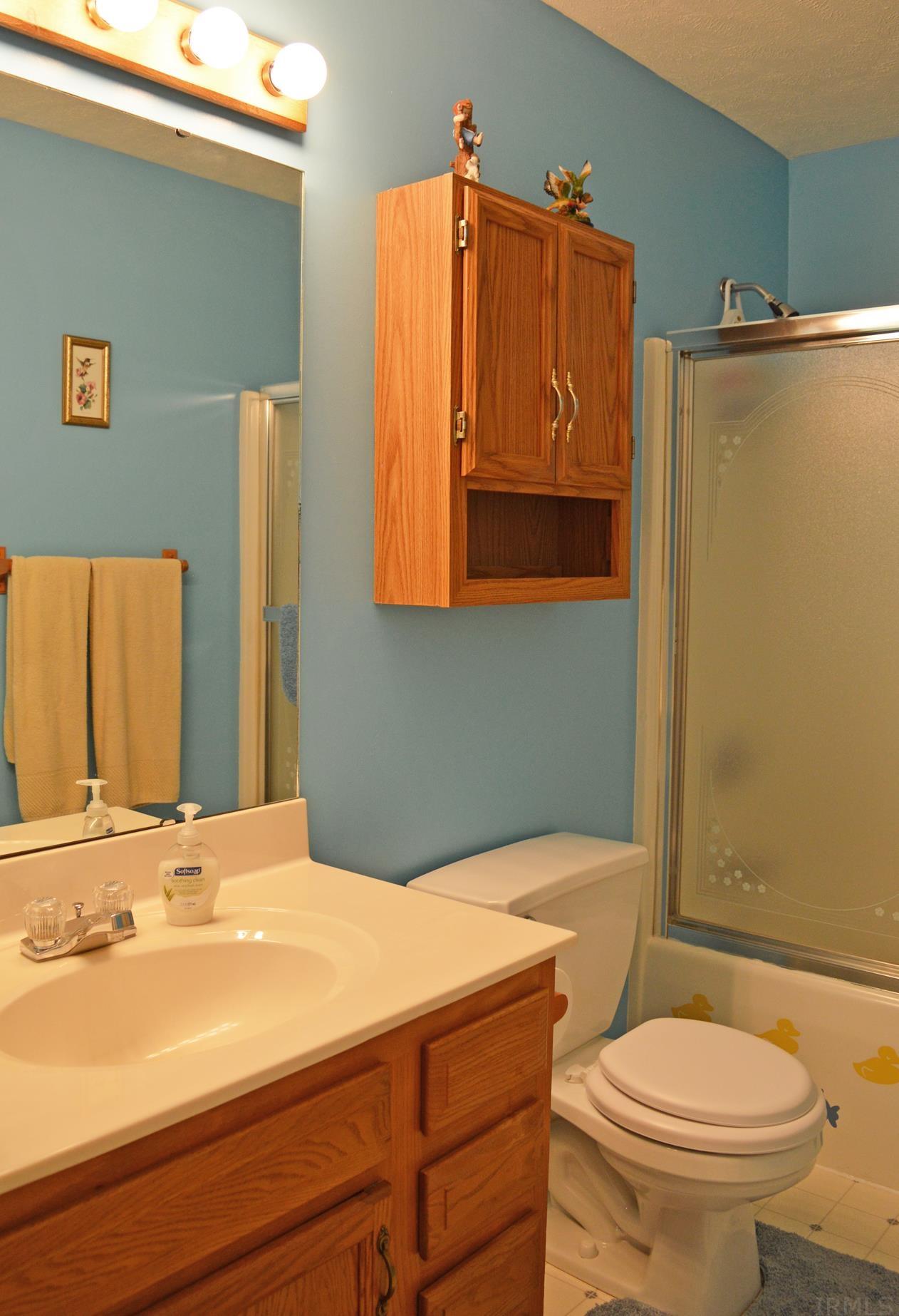 2758 West Harreld Road Marion, IN 46952 - Photo 17 of 28 Gallery Image 17