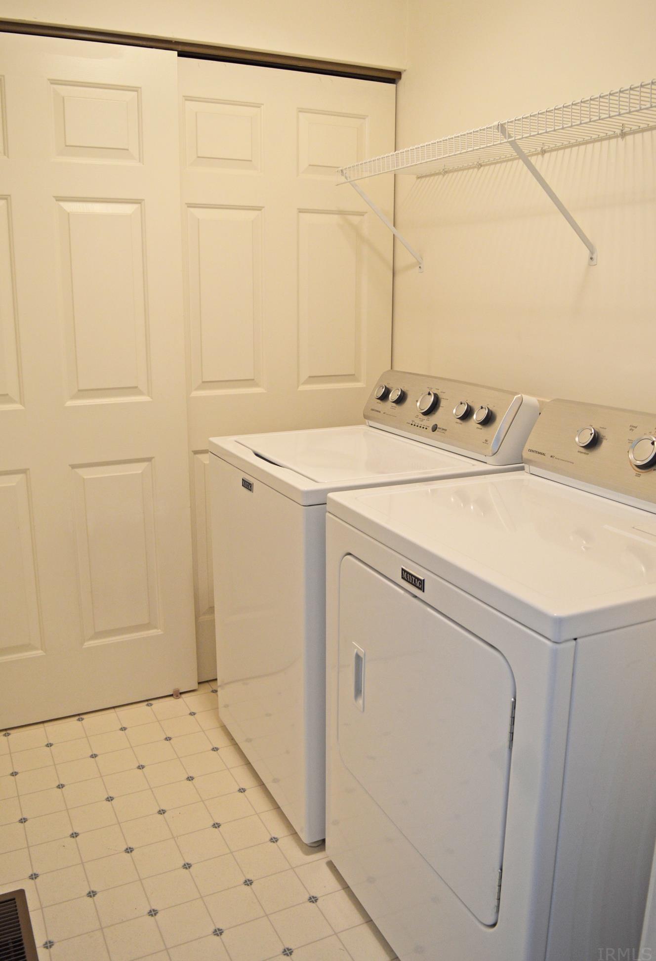 2758 West Harreld Road Marion, IN 46952 - Photo 21 of 28 Gallery Image 21