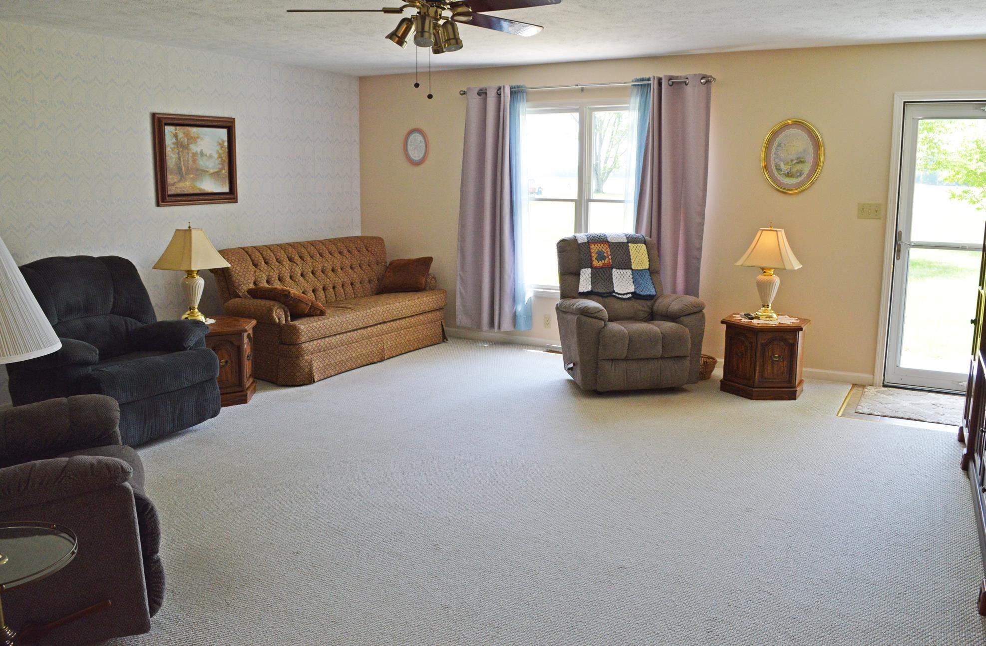 2758 West Harreld Road Marion, IN 46952 - Photo 3 of 28 Gallery Image 3