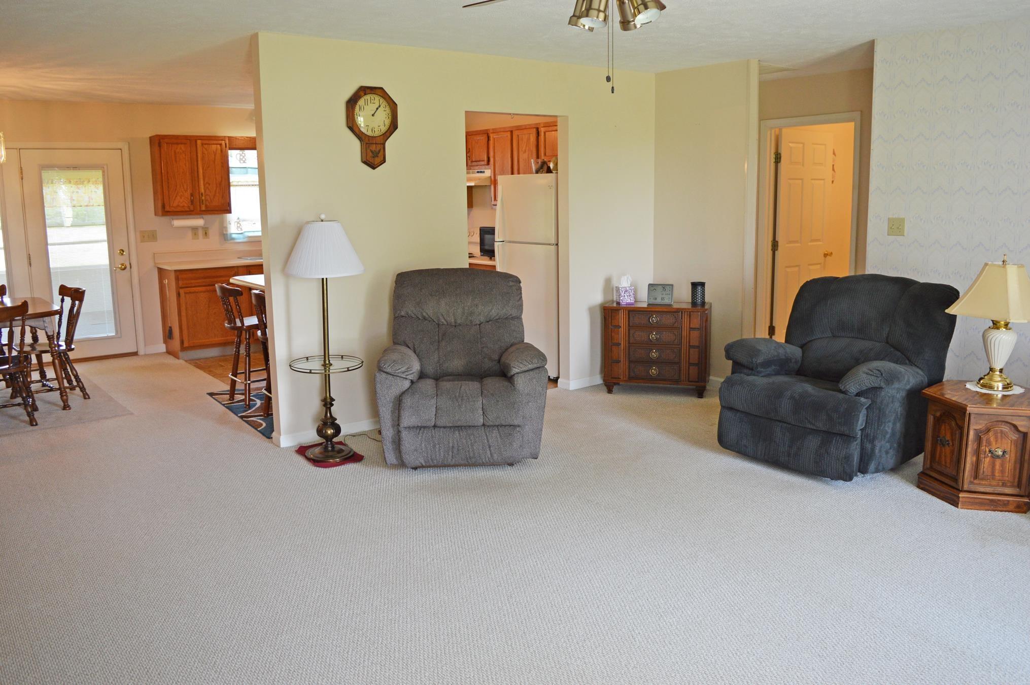 2758 West Harreld Road Marion, IN 46952 - Photo 5 of 28 Gallery Image 5