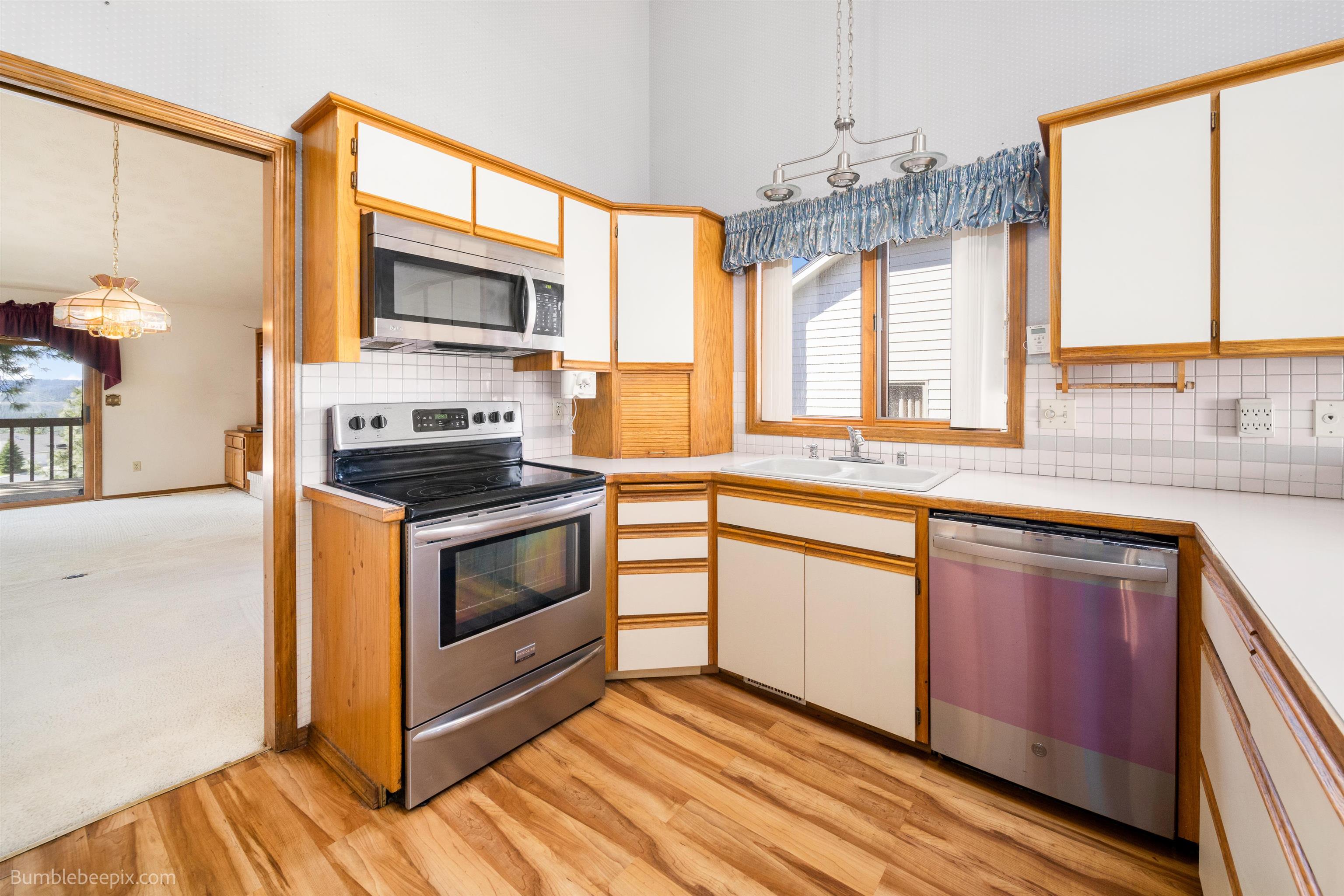 9701 North Ridgecrest Drive Spokane, WA 99208 - Photo 6 of 27 Gallery Image 6