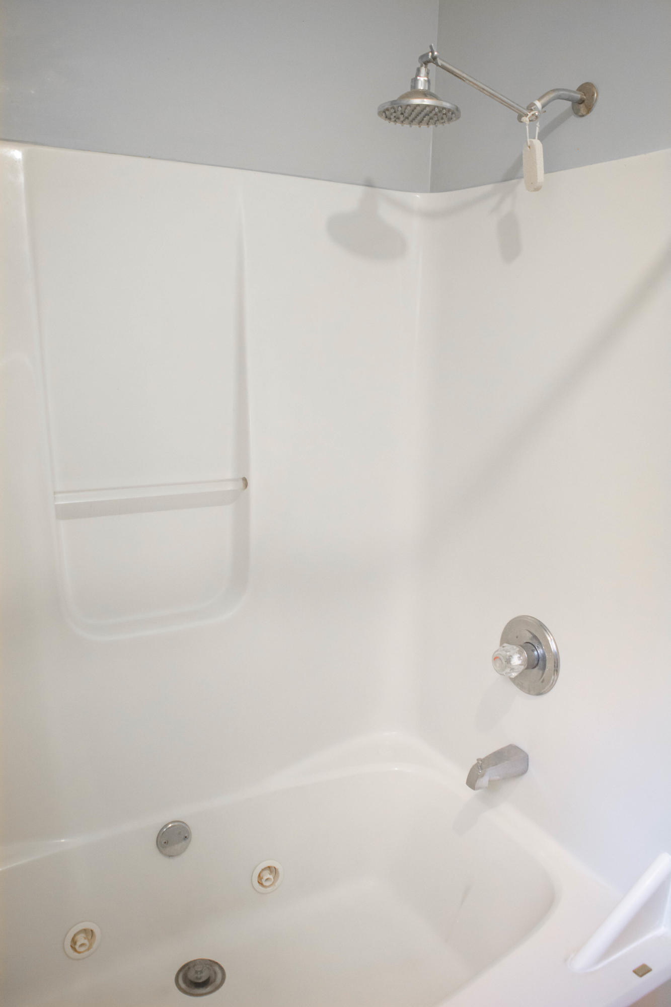 216 Spring Meadows Drive Ringgold, GA 30736 - Photo 23 of 32 Master Bath