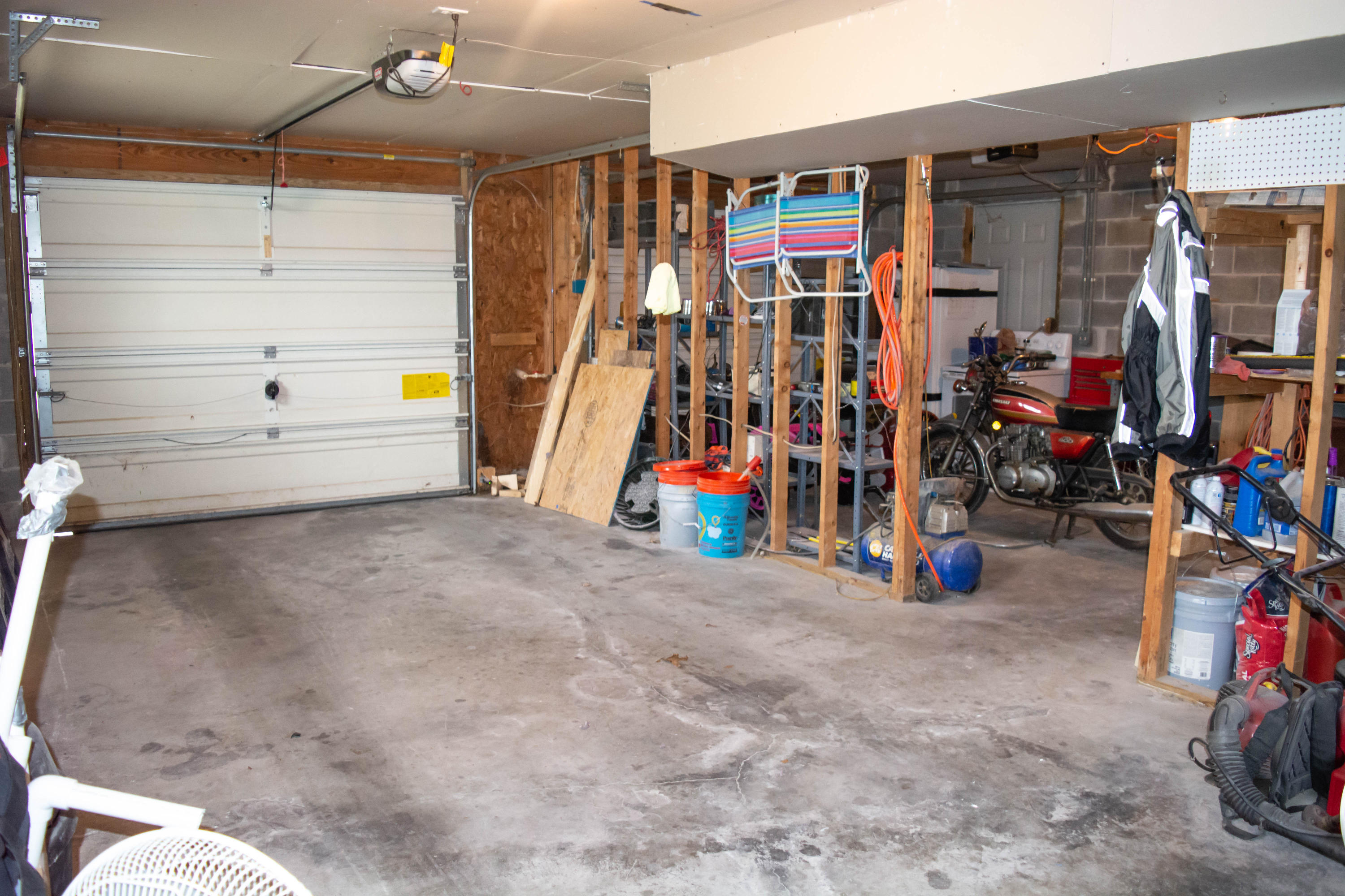 216 Spring Meadows Drive Ringgold, GA 30736 - Photo 31 of 32 Garage
