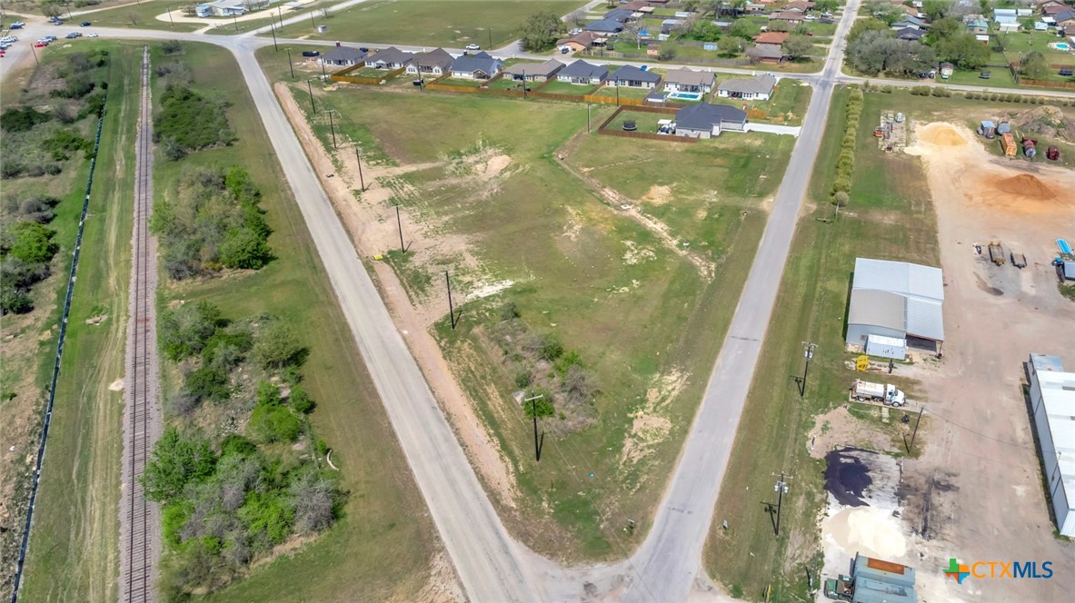 302 Warehouse Road Victoria, TX 77905 - Photo 3 of 5 view of a lake view