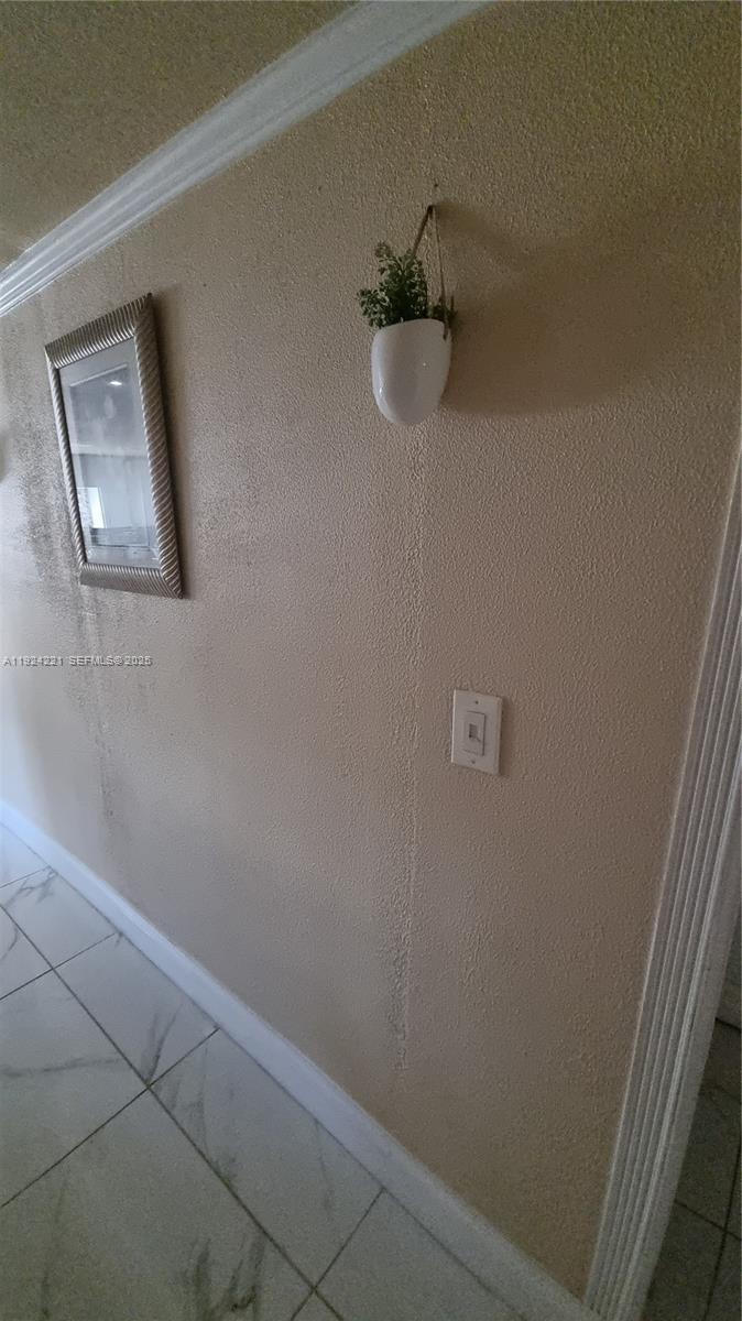 3170 Southwest 8th Street Miami, FL 33135 - Photo 24 of 33 a close view of a light fixtures and cabinets