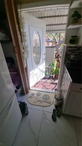 $250,000 | 3170 Southwest 8th Street, Miami, FL 33135