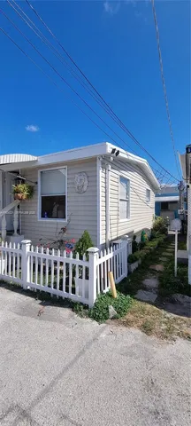 $250,000 | 3170 Southwest 8th Street, Miami, FL 33135