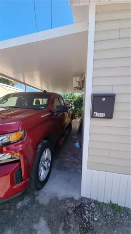 $250,000 | 3170 Southwest 8th Street, Miami, FL 33135