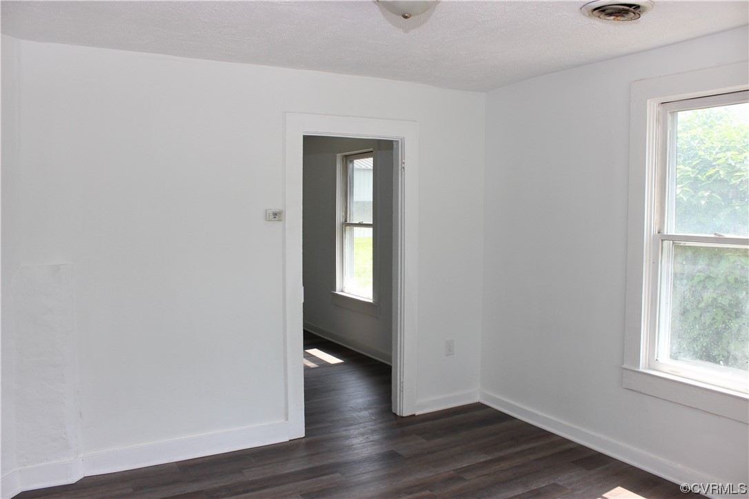 2300 Raleigh Street Hopewell, VA 23860 - Photo 8 of 17 Gallery Image 8