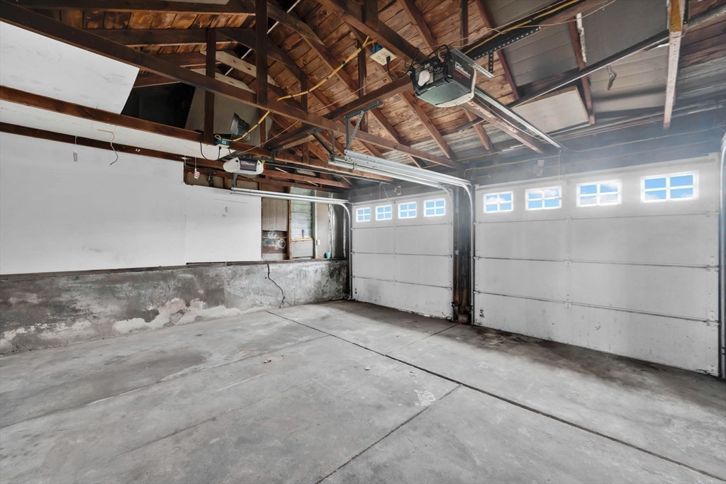 4 Leonard Road Stafford, CT 06076 - Photo 36 of 37 a view of a garage