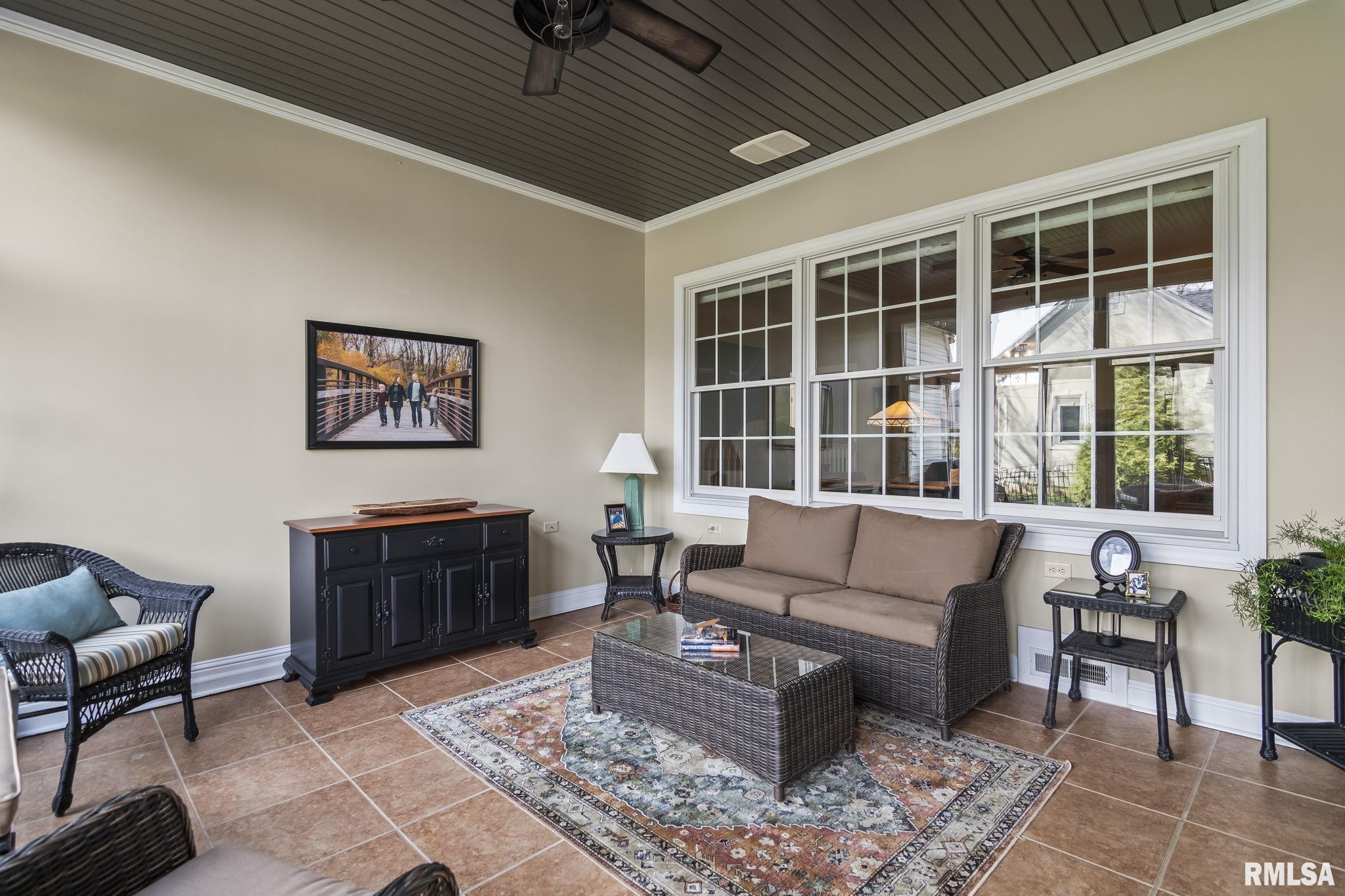 2321 Winners Circle Springfield, IL 62702 - Photo 25 of 50