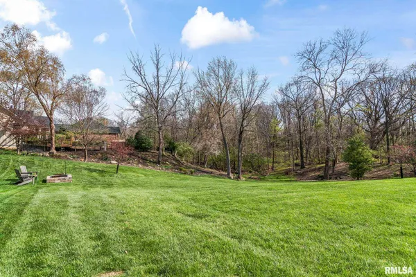 $475,000 | 2321 Winners Circle, Springfield, IL 62702