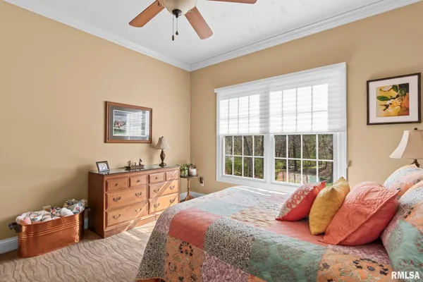 $475,000 | 2321 Winners Circle, Springfield, IL 62702