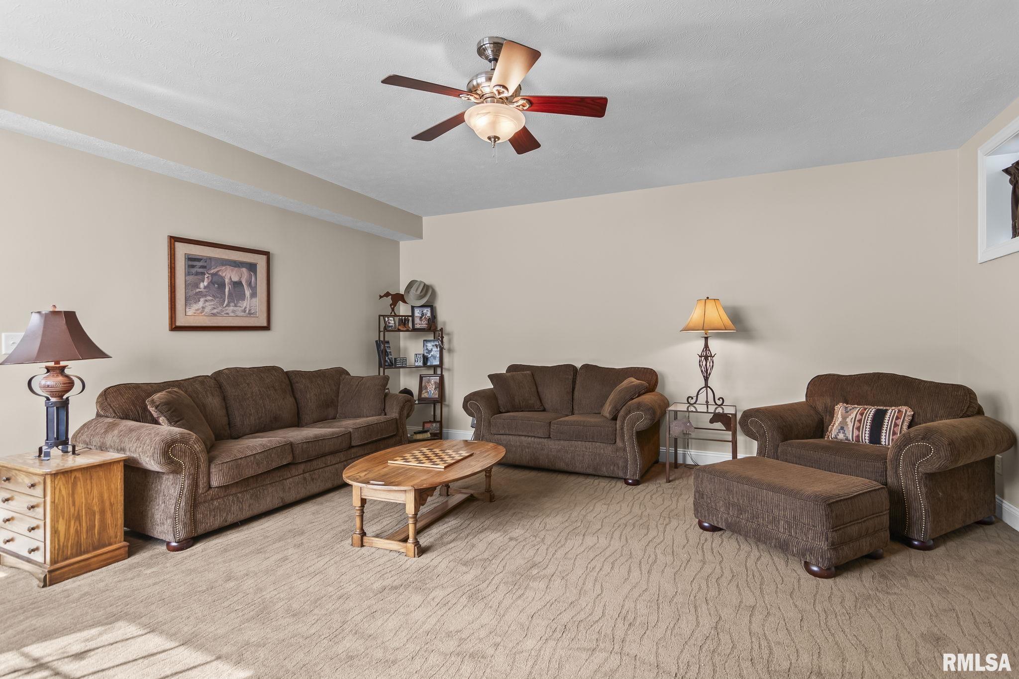 2321 Winners Circle Springfield, IL 62702 - Photo 39 of 50