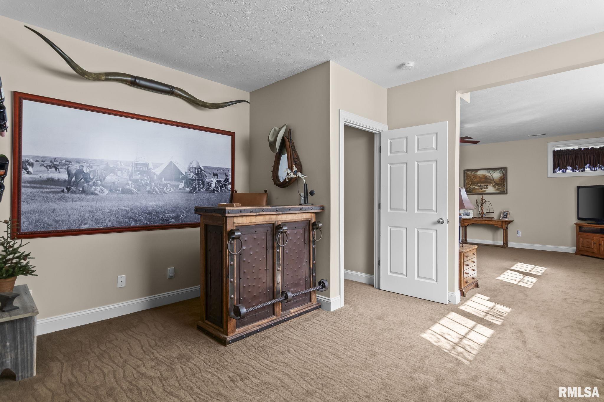 2321 Winners Circle Springfield, IL 62702 - Photo 42 of 50