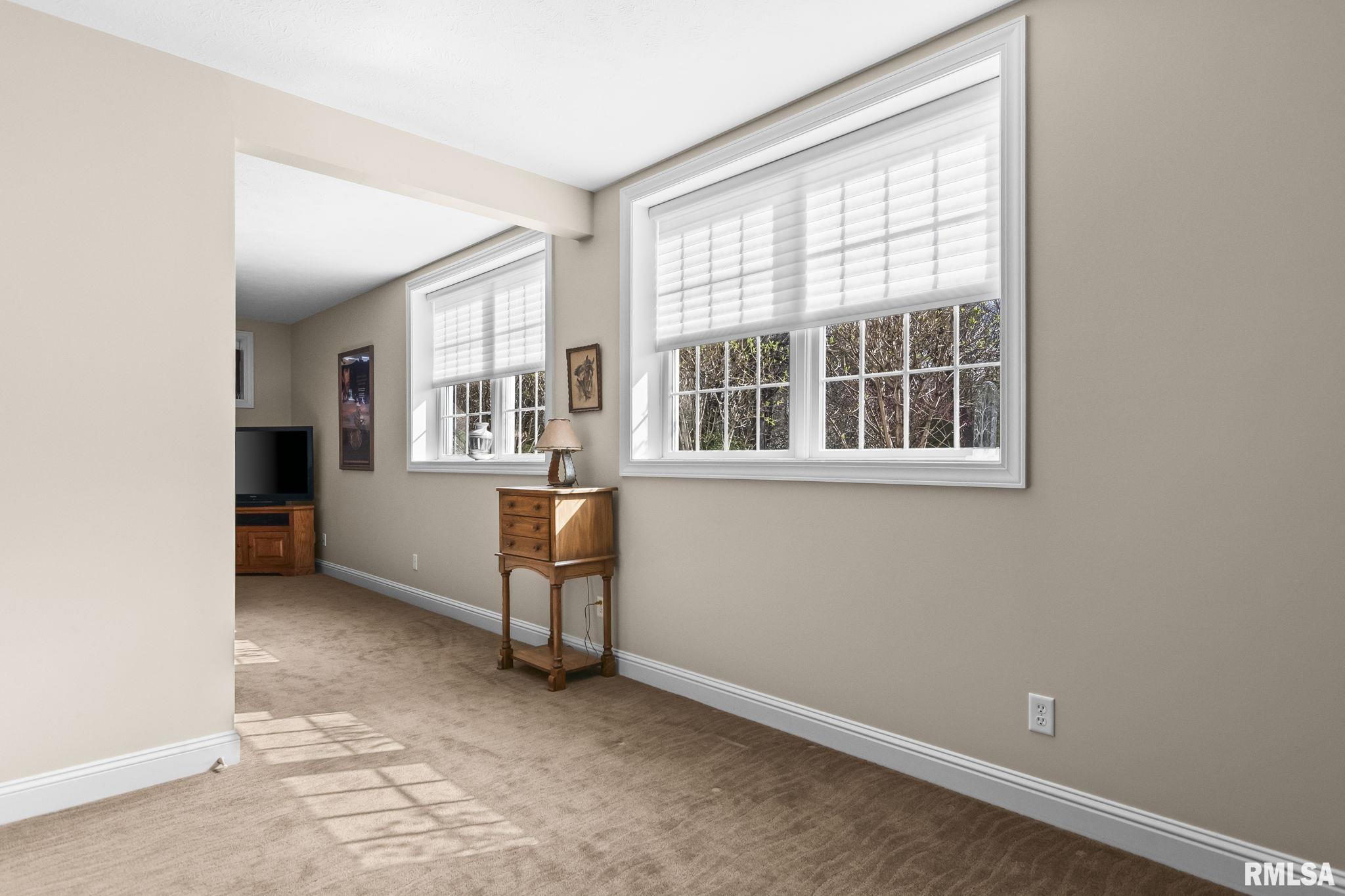 2321 Winners Circle Springfield, IL 62702 - Photo 43 of 50