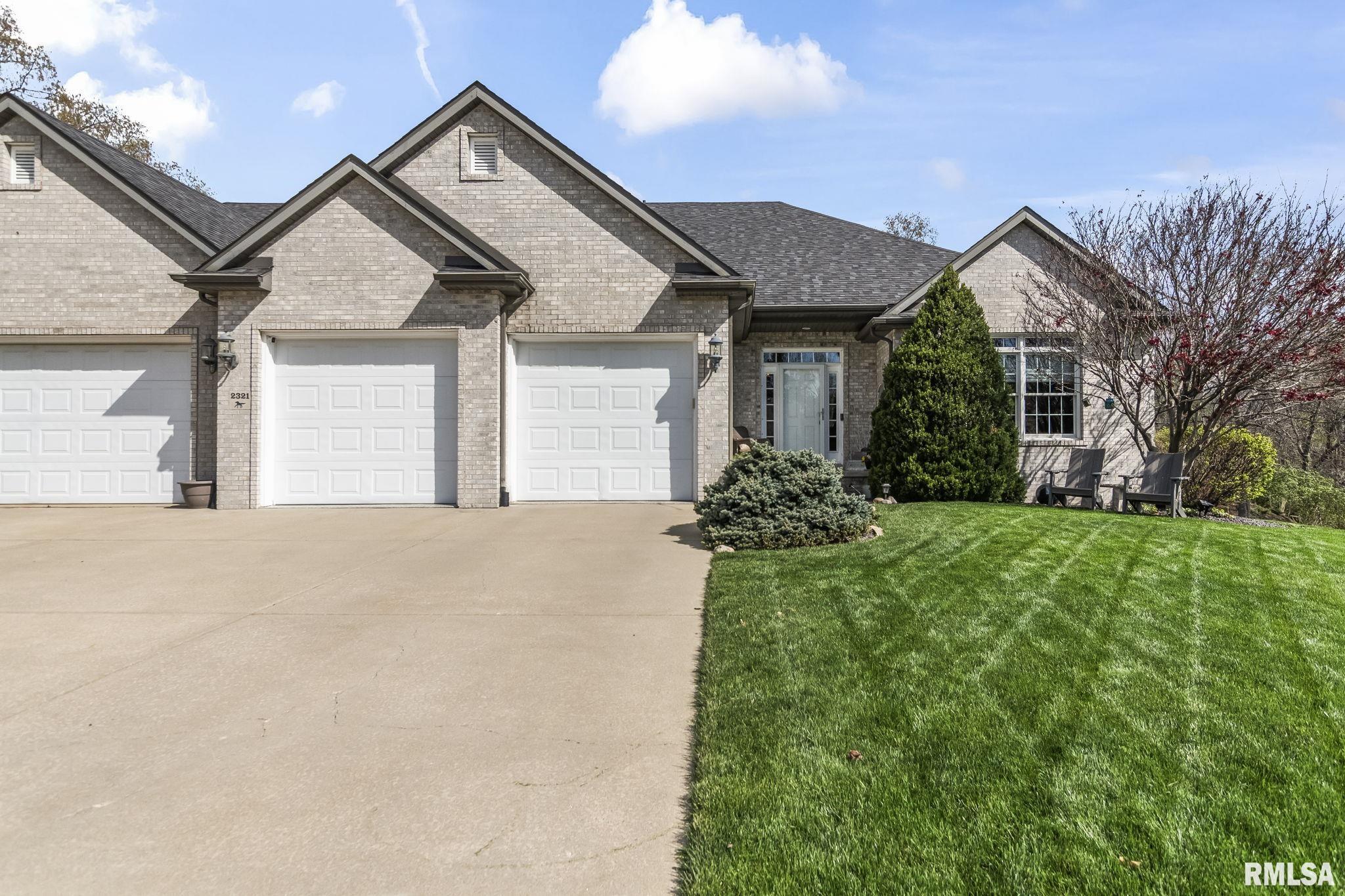 2321 Winners Circle Springfield, IL 62702 - Photo 5 of 50