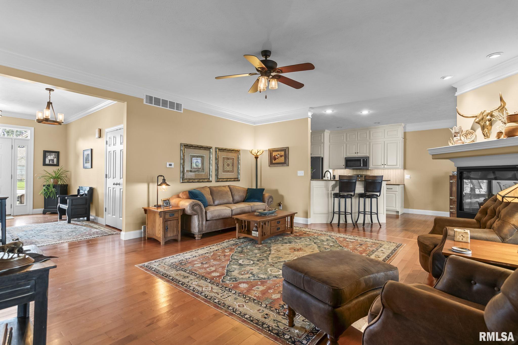 2321 Winners Circle Springfield, IL 62702 - Photo 10 of 50