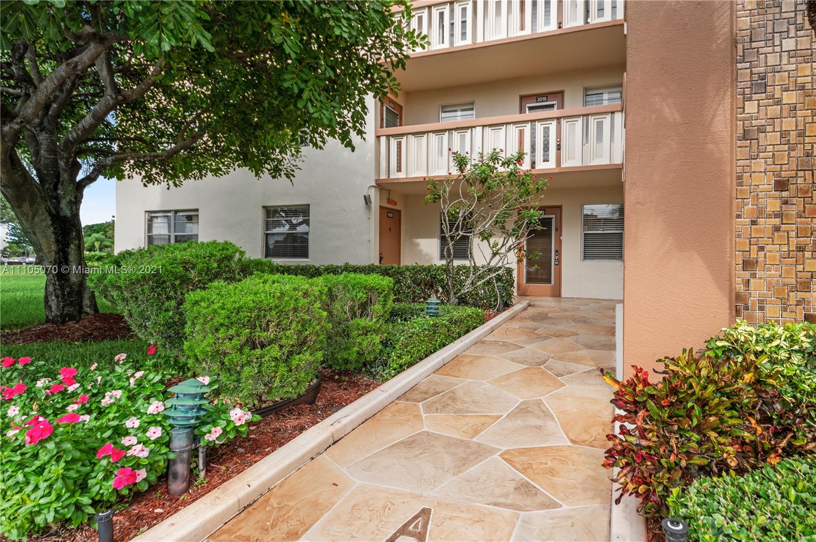 1020 Newcastle A, Unit A Boca Raton, FL 33434 - Photo 1 of 21