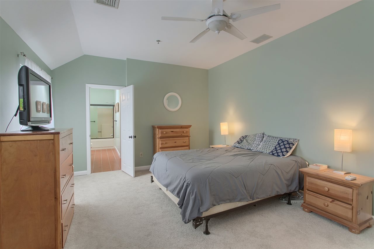 61 Ridgewood Drive, Unit 61 Atkinson, NH 03811 - Photo 19 of 30