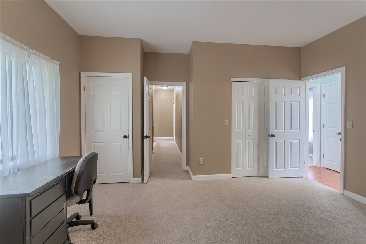 61 Ridgewood Drive, Unit 61 Atkinson, NH 03811 - Photo 25 of 30