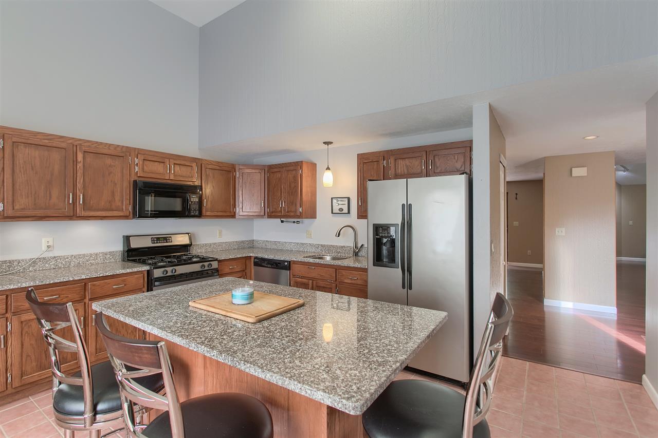 61 Ridgewood Drive, Unit 61 Atkinson, NH 03811 - Photo 5 of 30