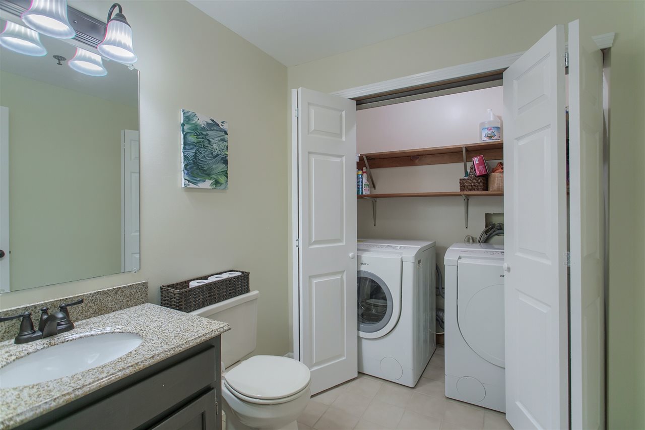 61 Ridgewood Drive, Unit 61 Atkinson, NH 03811 - Photo 9 of 30
