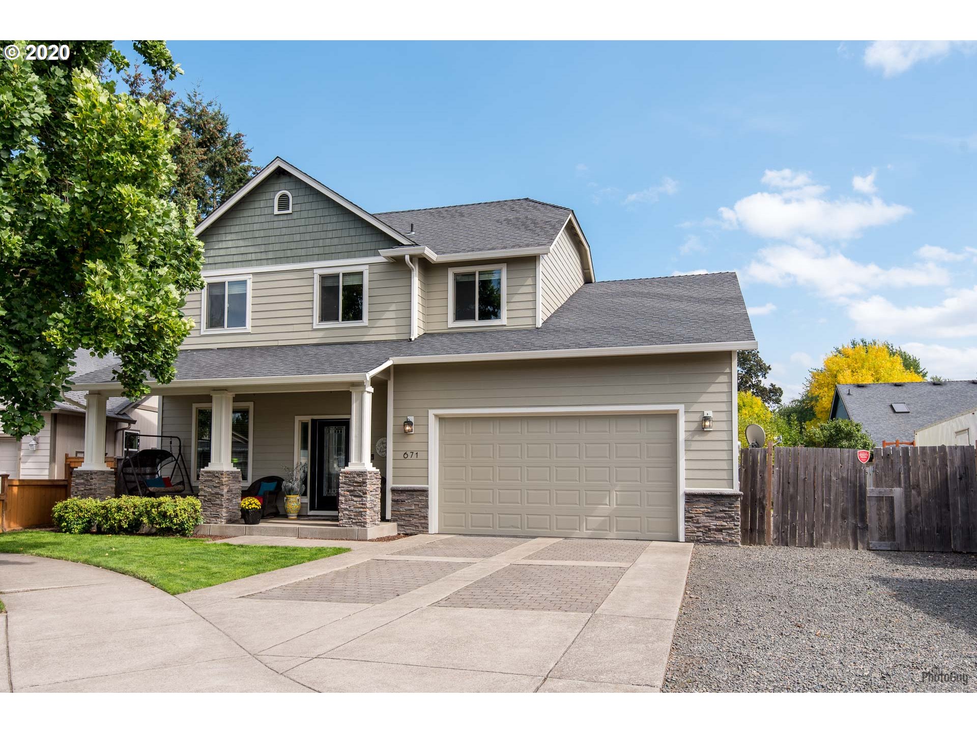 671 62nd Street Springfield, OR 97478 - Photo 3 of 32