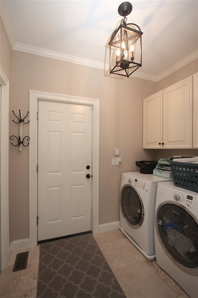 382 New Boston Road Bedford, NH 03110 - Photo 16 of 31