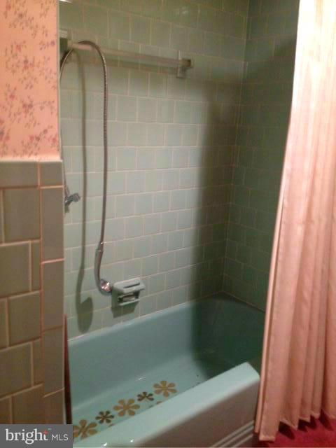 2412 Ravenview Road Lutherville-Timonium, MD 21093 - Photo 24 of 29 Bath